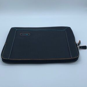MYWALIT IPAD LEATHER ZIP AROUND CARRY CASE.